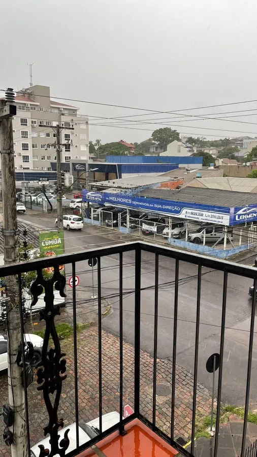 Apartamento localizado na região central com 72m2