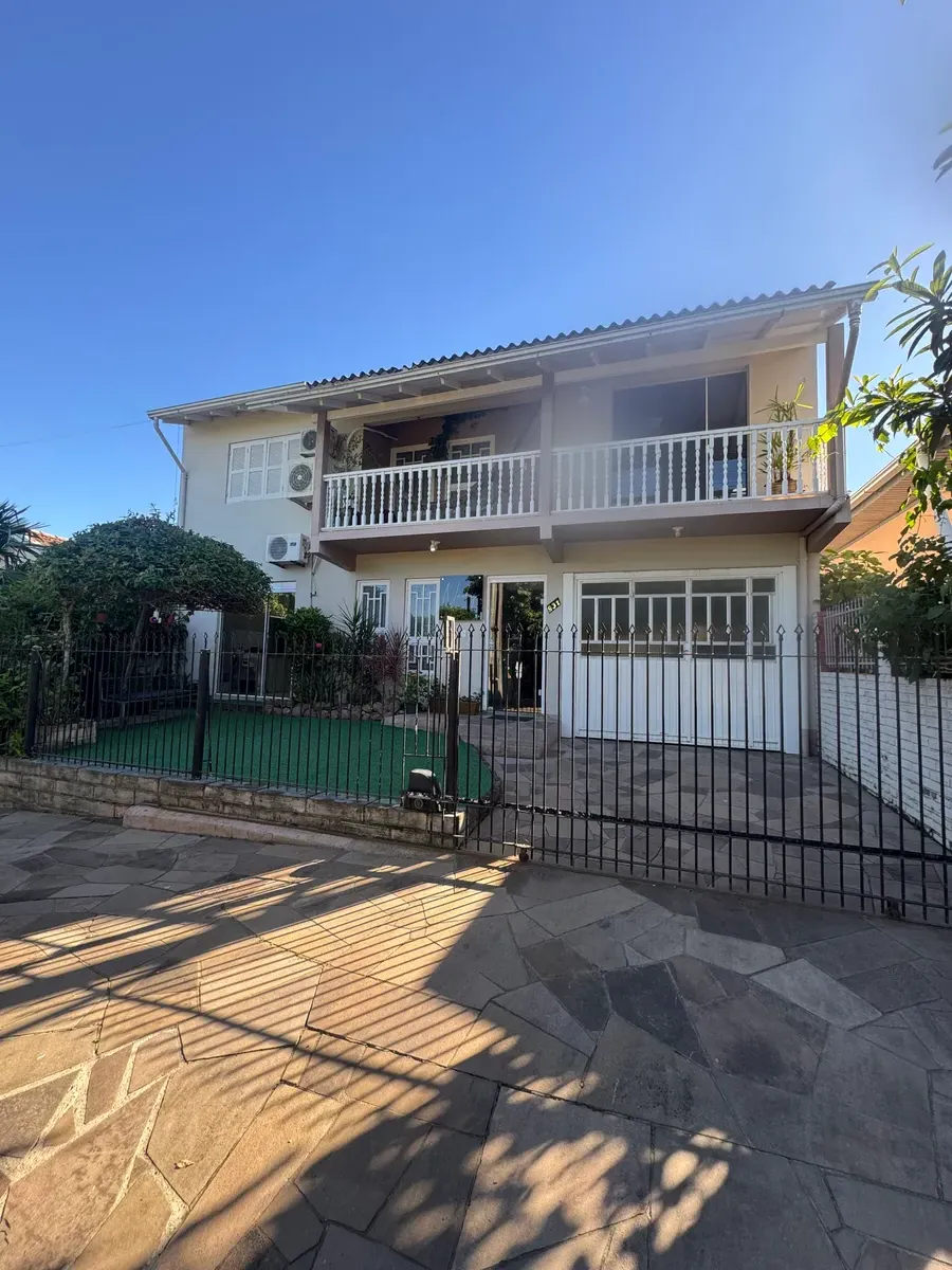 Mais que uma Casa: Um Espaço para Morar, Investir e Crescer!